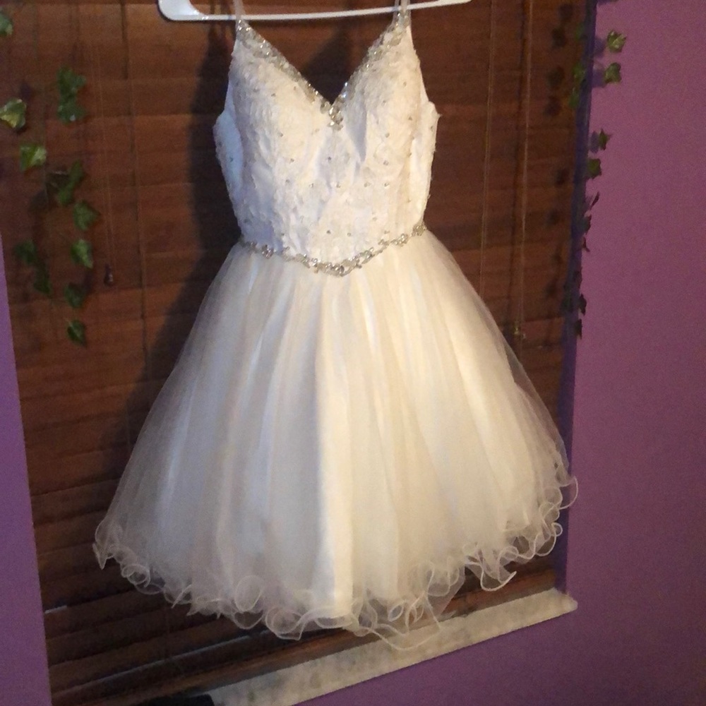 Dancing queen USA white dress